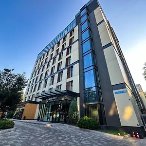 Resident Otel